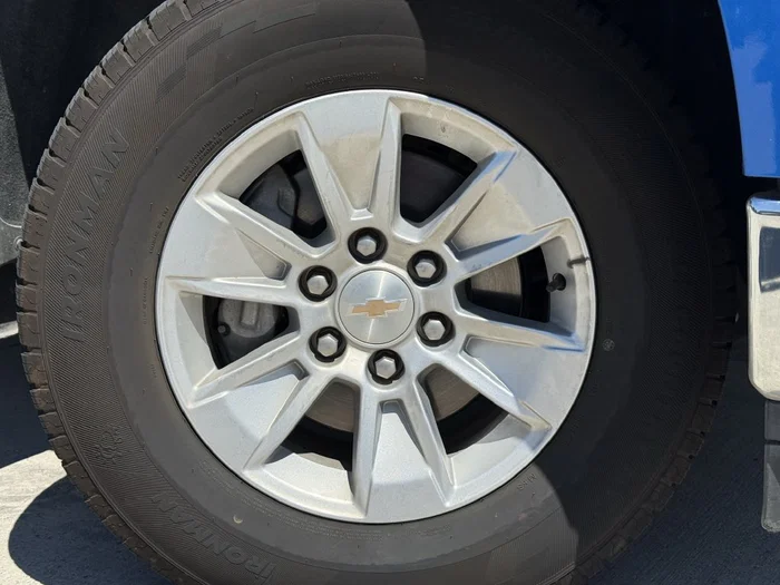 vehicle-img
