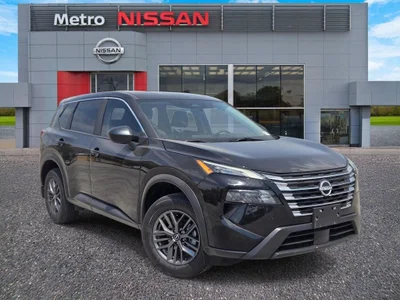 used 2025 NISSAN