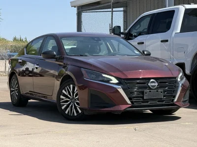 used 2024 NISSAN