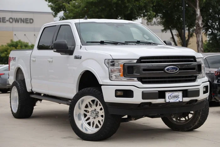 vehicle-img