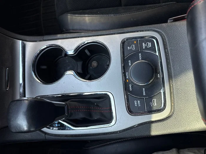 vehicle-img