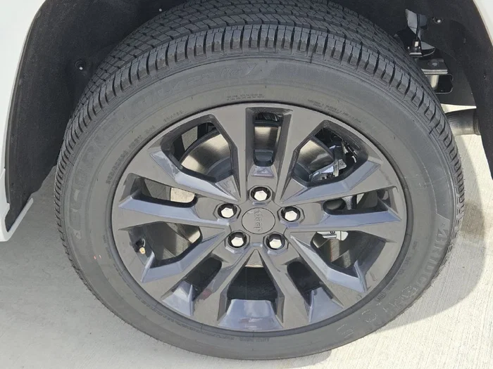 vehicle-img