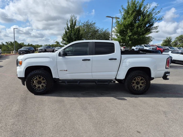 vehicle-img