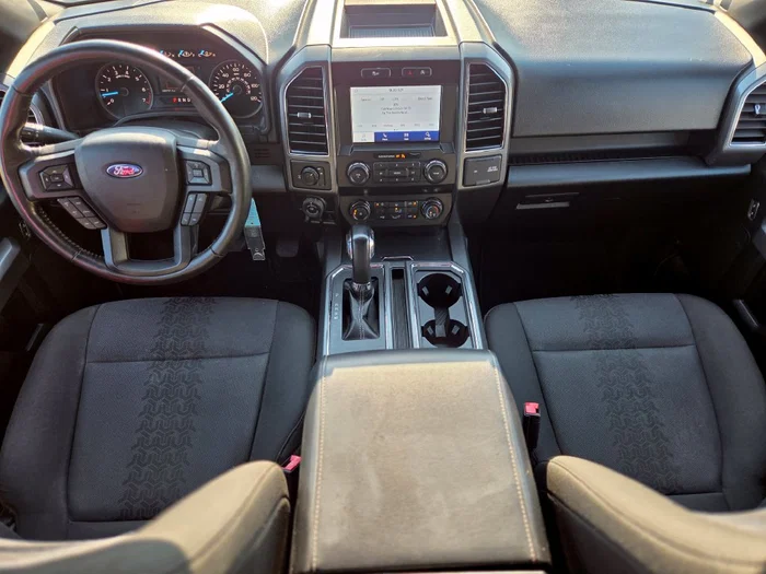 vehicle-img