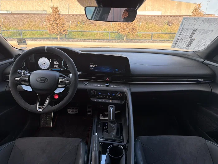 vehicle-img