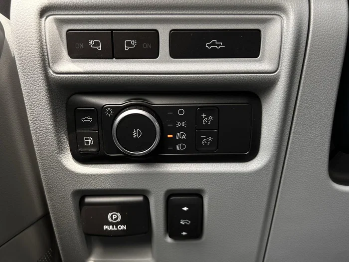 vehicle-img