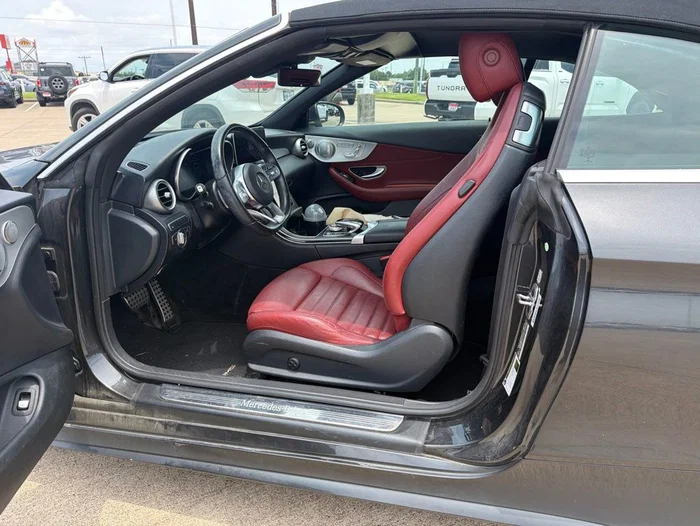vehicle-img