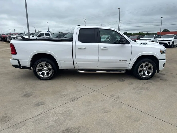 vehicle-img