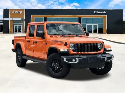 used 2025 JEEP