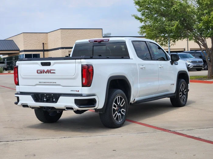 vehicle-img