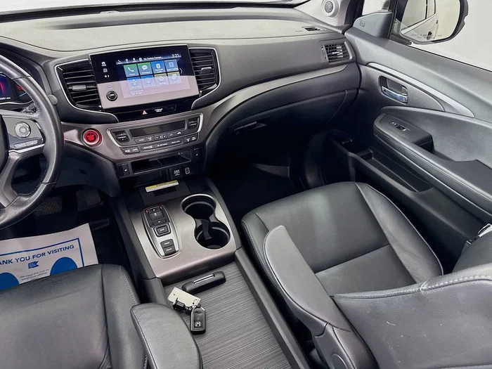 vehicle-img