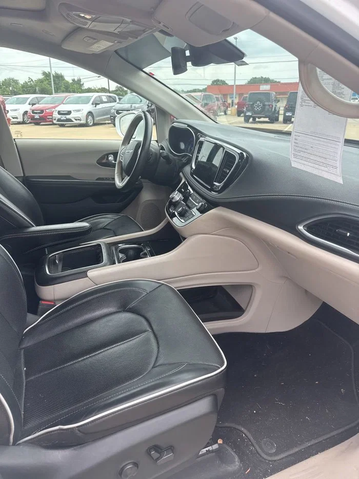 vehicle-img