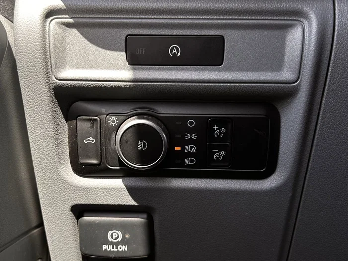 vehicle-img