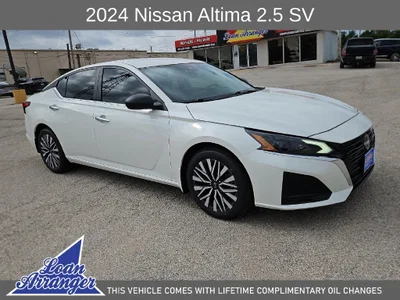 used 2024 NISSAN