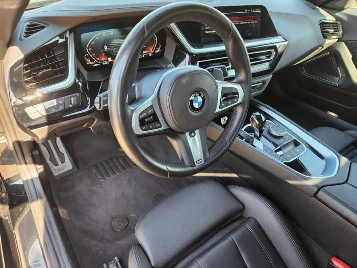 vehicle-img