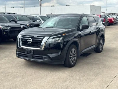 used 2025 NISSAN