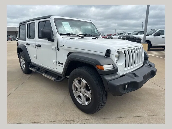vehicle-img