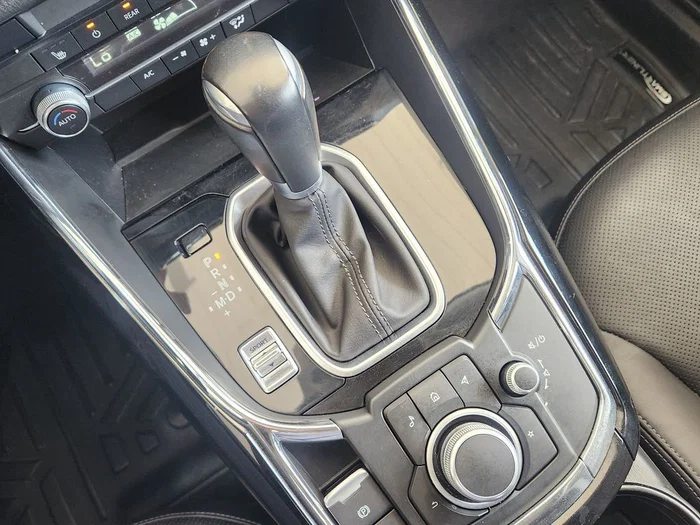 vehicle-img