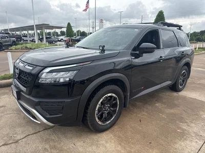 used 2025 NISSAN