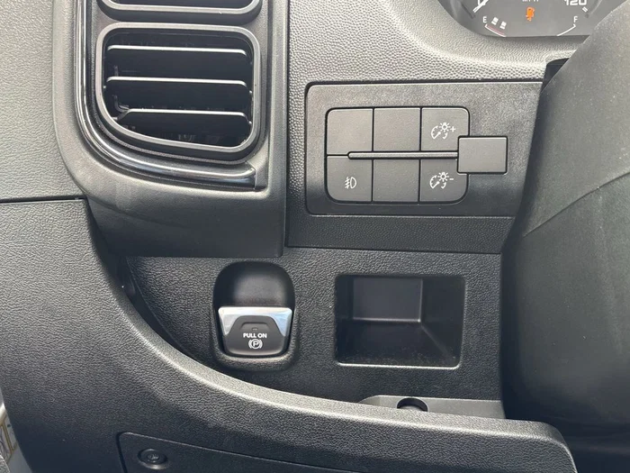 vehicle-img