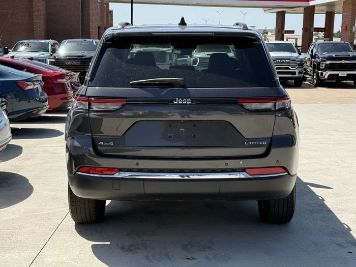 vehicle-img
