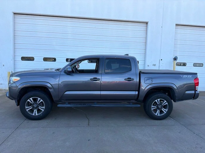 vehicle-img