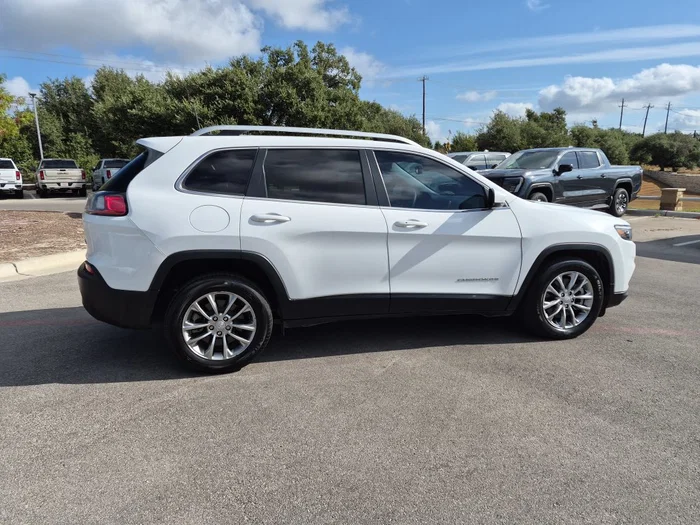 vehicle-img