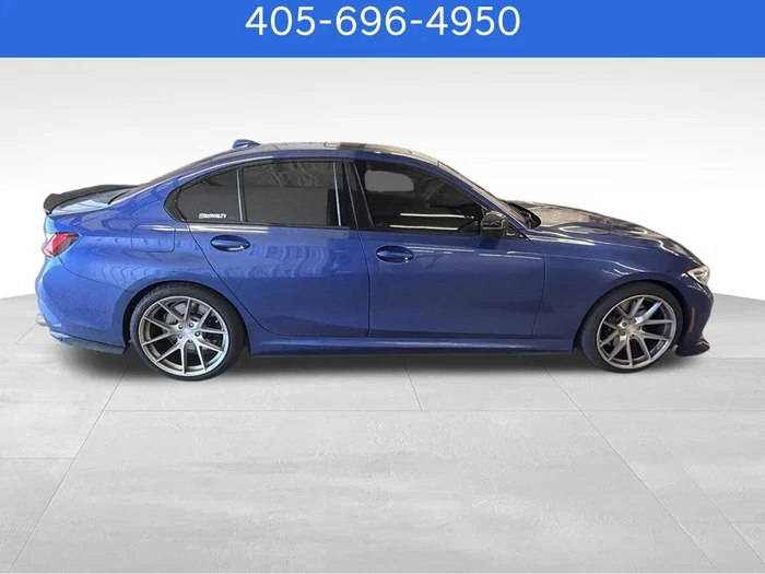 vehicle-img