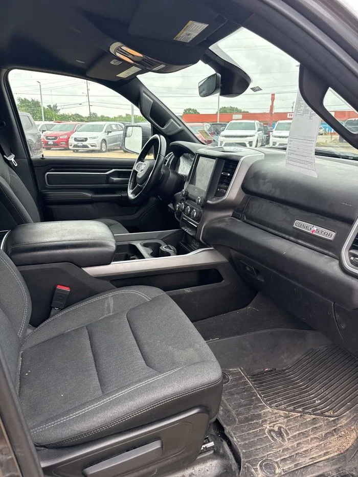 vehicle-img
