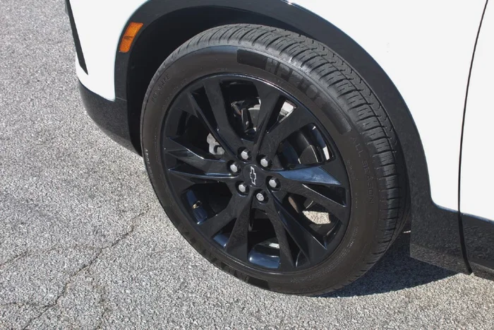 vehicle-img