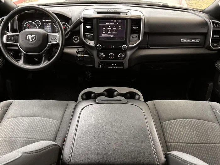 vehicle-img