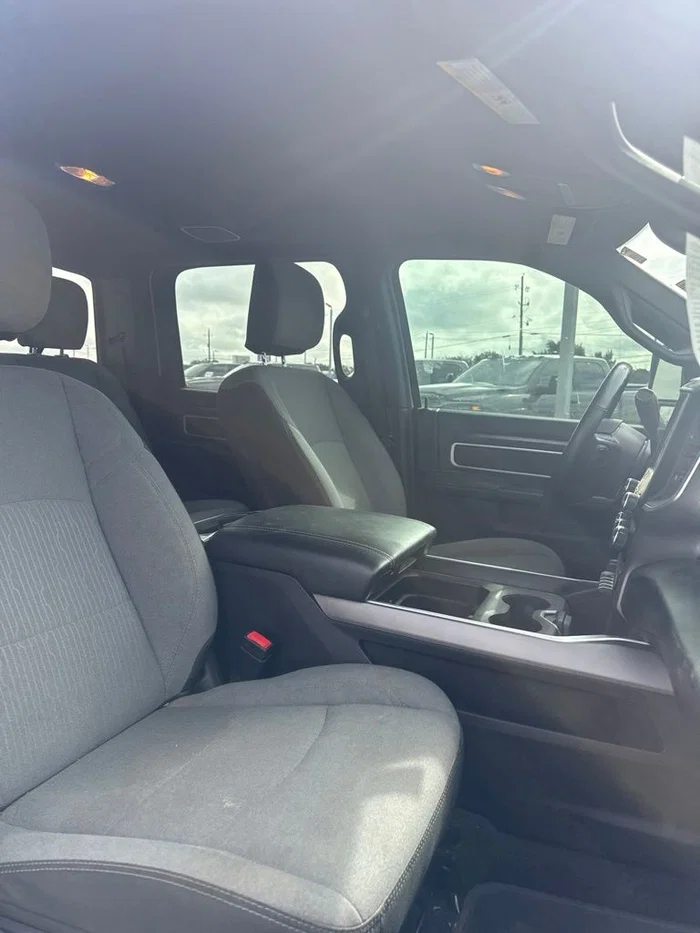 vehicle-img