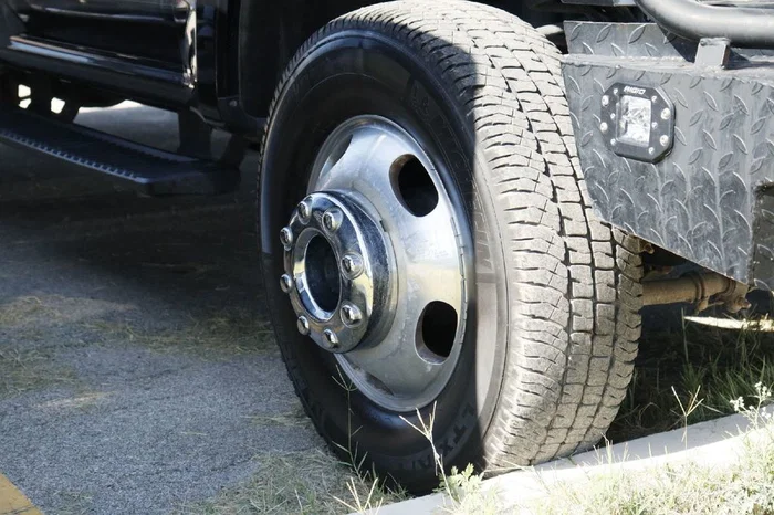 vehicle-img