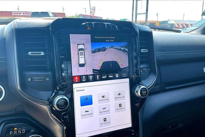 vehicle-img