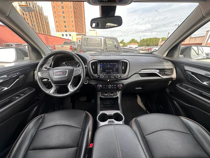 vehicle-img