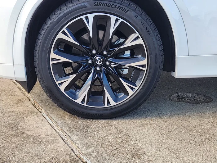 vehicle-img