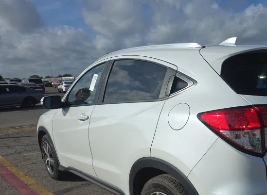 vehicle-img