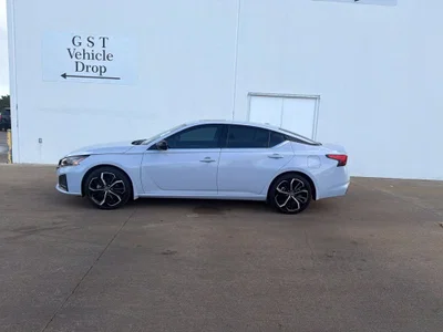 used 2024 NISSAN