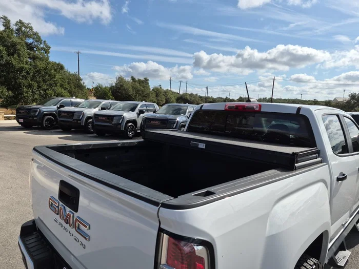 vehicle-img