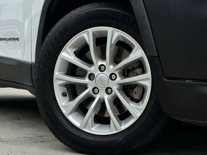 vehicle-img