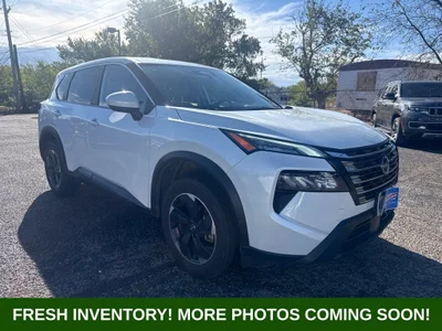 used 2025 NISSAN