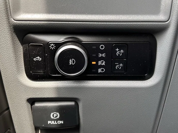 vehicle-img