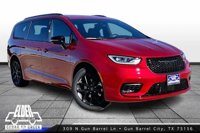 new 2026 CHRYSLER