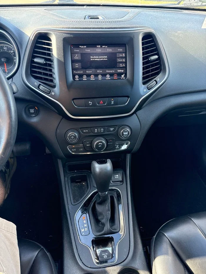 vehicle-img