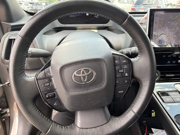 vehicle-img