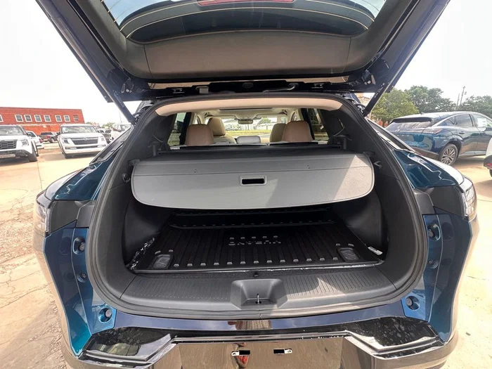 vehicle-img