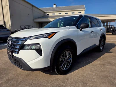 used 2024 NISSAN