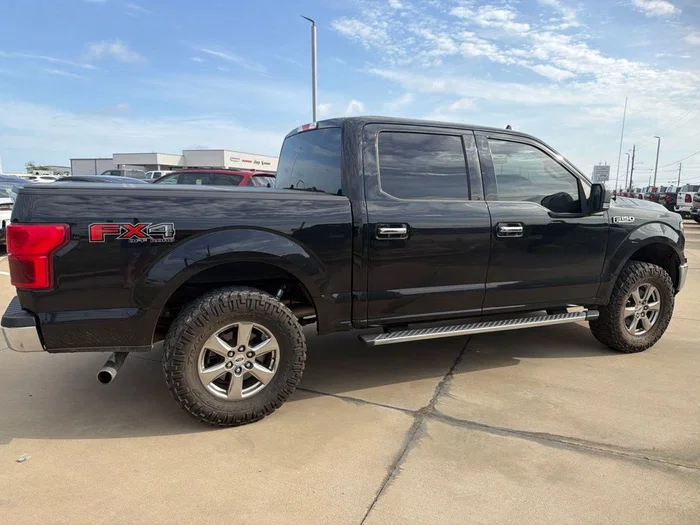 vehicle-img