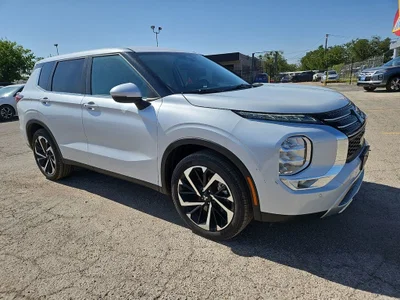used 2024 MITSUBISHI