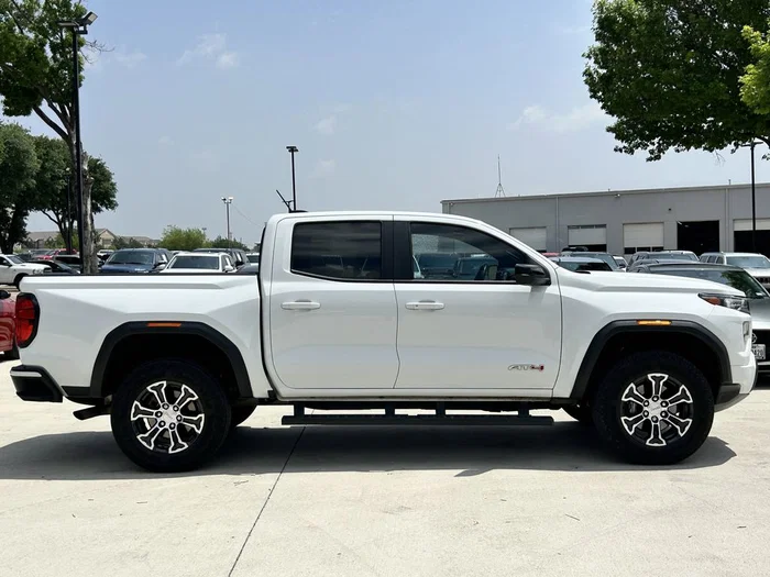 vehicle-img